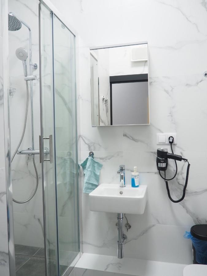 Mercy Apartments A 12 Варшава Екстер'єр фото
