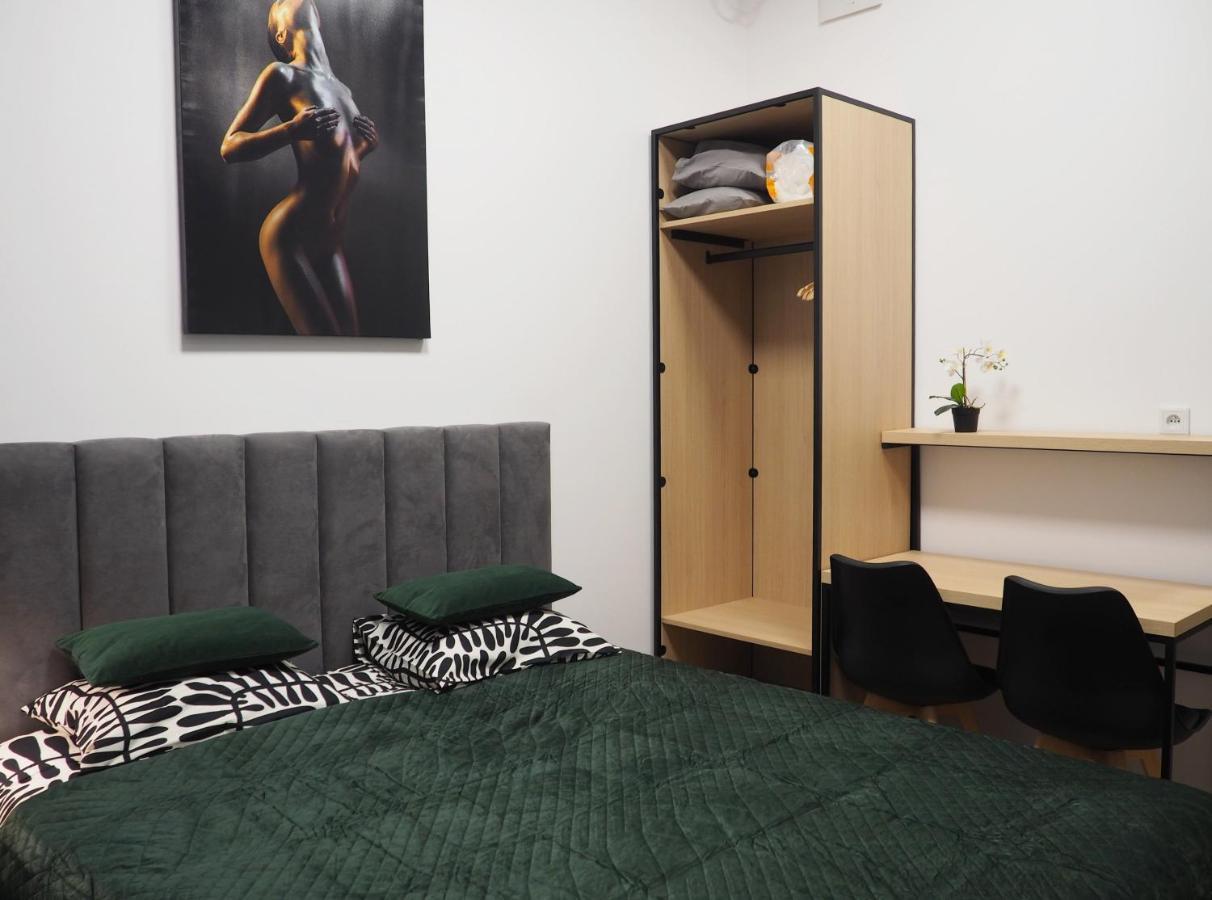 Mercy Apartments A 12 Варшава Екстер'єр фото